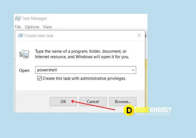 Chọn Create this task with administrative privileges